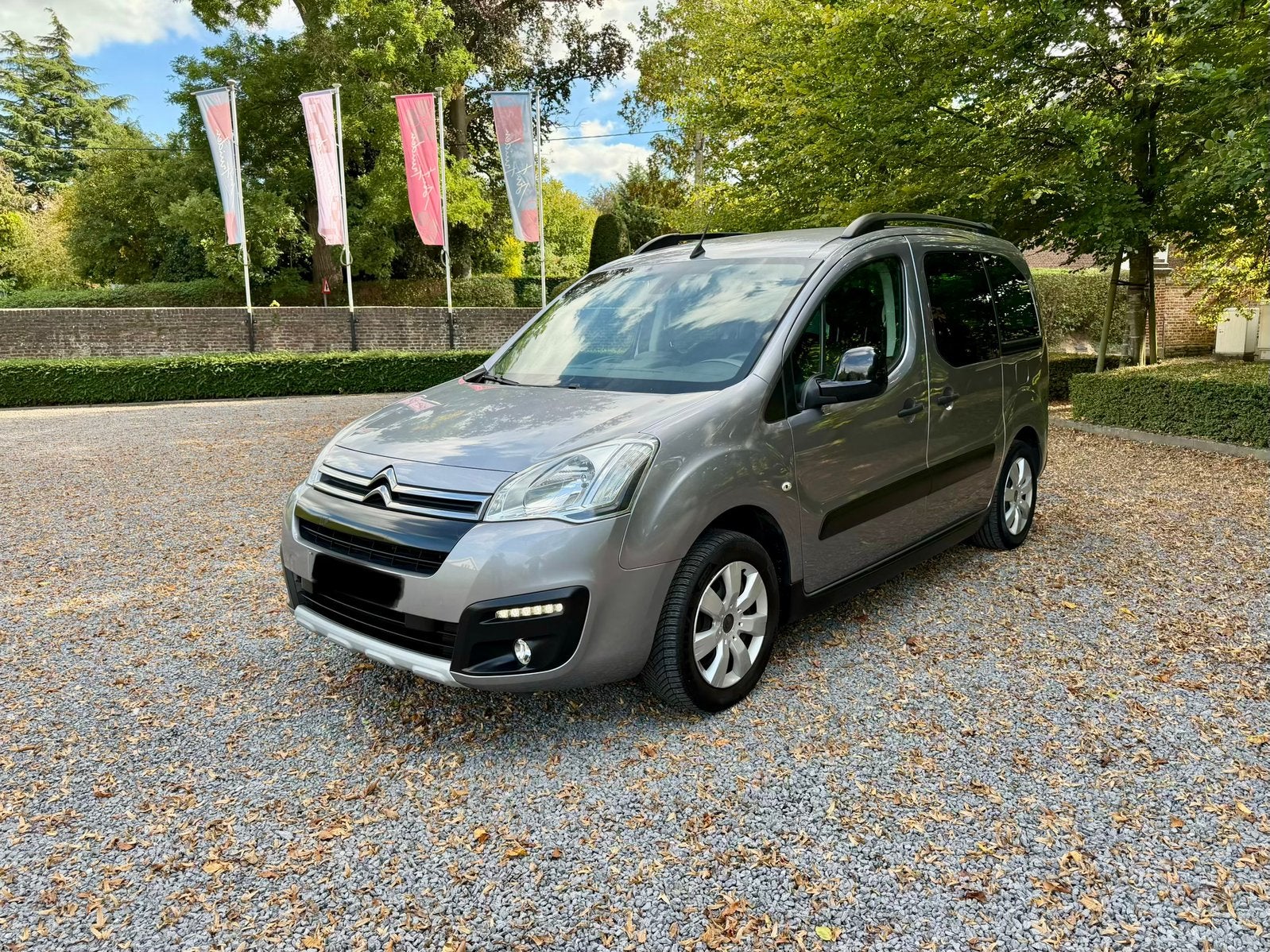 CITROEN BERLINGO 1.2 TURBO 110PK | XTR | LED | NAVI | EURO6B, Auto's, Voorwielaandrijving, 3 cilinders, 1200 cc, Stof