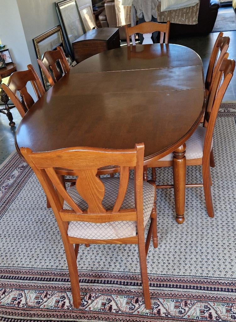 Gratis volledige eetkamer, Huis en Inrichting, Complete eetkamers, Ophalen, Gebruikt, 6 tot 8 stoelen