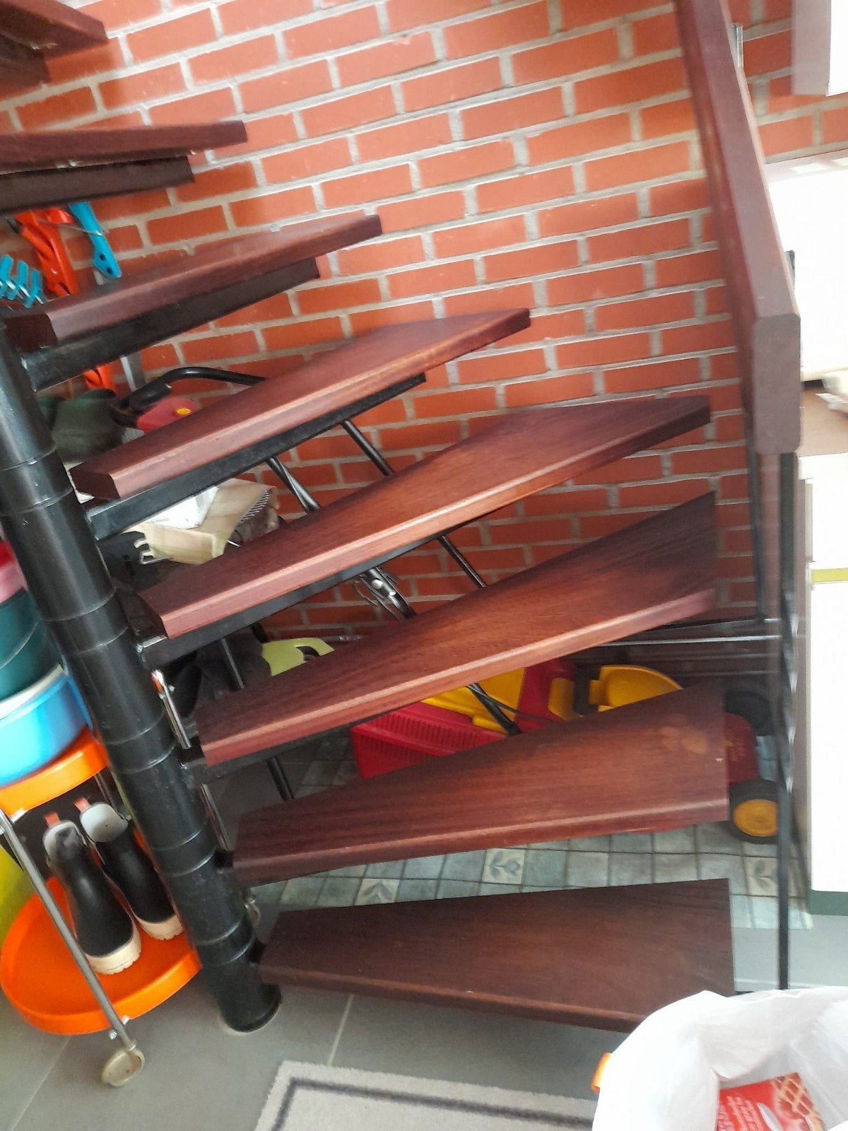 escalier colimaçon, Maison & Meubles, Armoires | Étagères, Comme neuf, Enlèvement