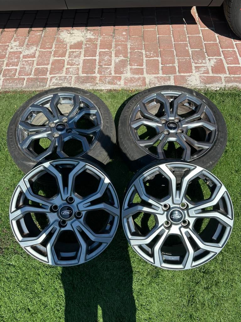Originele velgen Ford Fiesta MK8, Ophalen, Band(en)