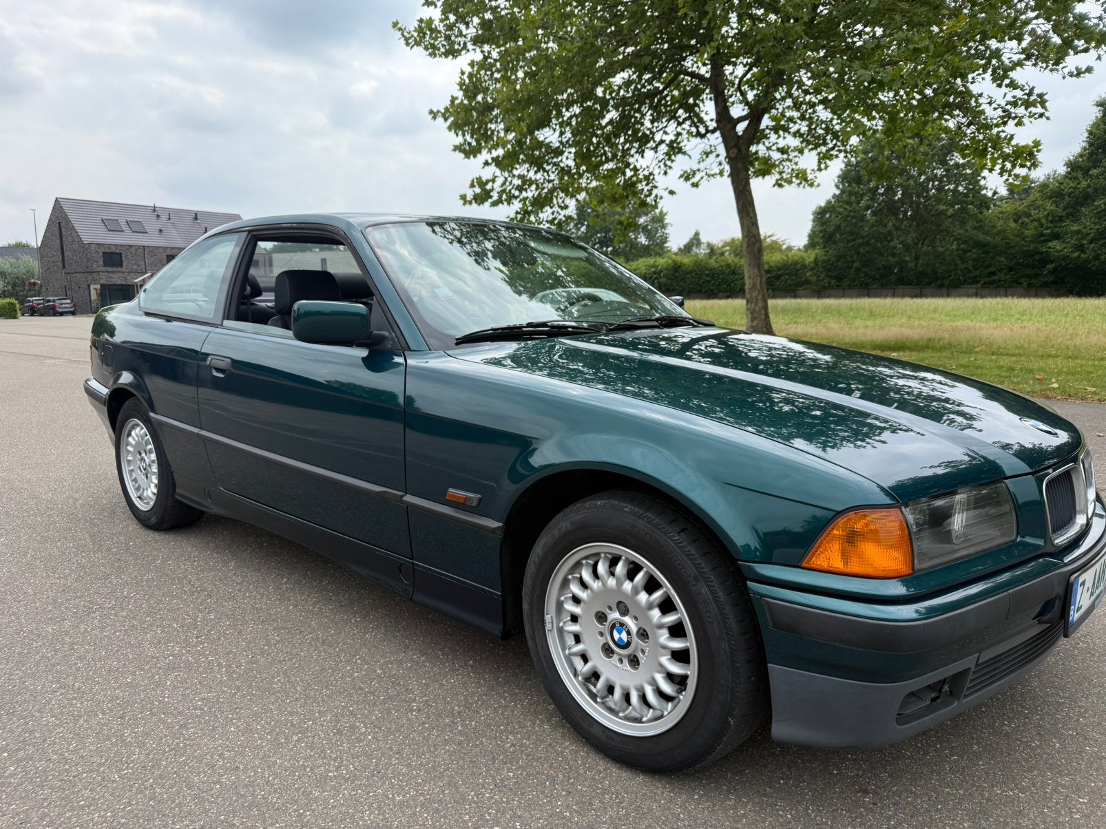 Bmw 318 is coupe 1994 gekeurd oldtimer, Auto's, BMW, Bedrijf, Te koop, Coupé