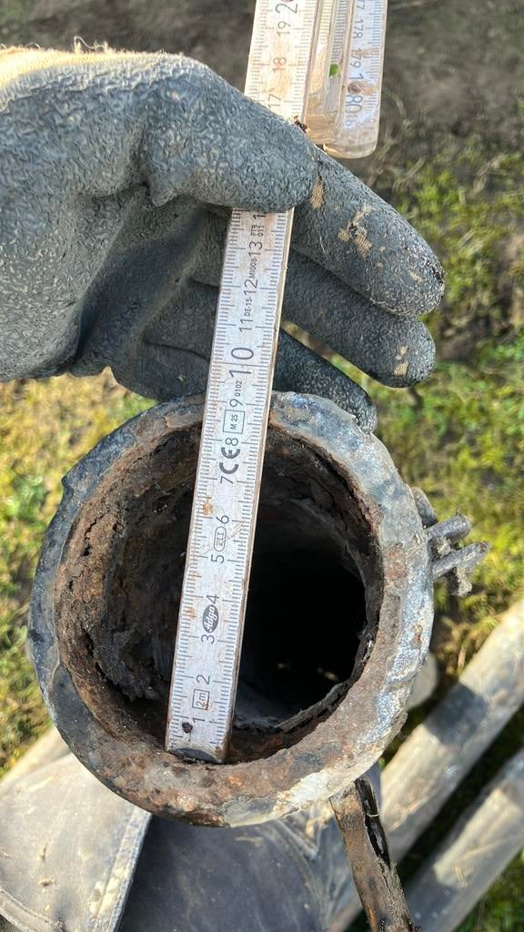 Gietijzer buizen, Doe-het-zelf en Bouw, Buizen en Afvoer, Ophalen, Zo goed als nieuw