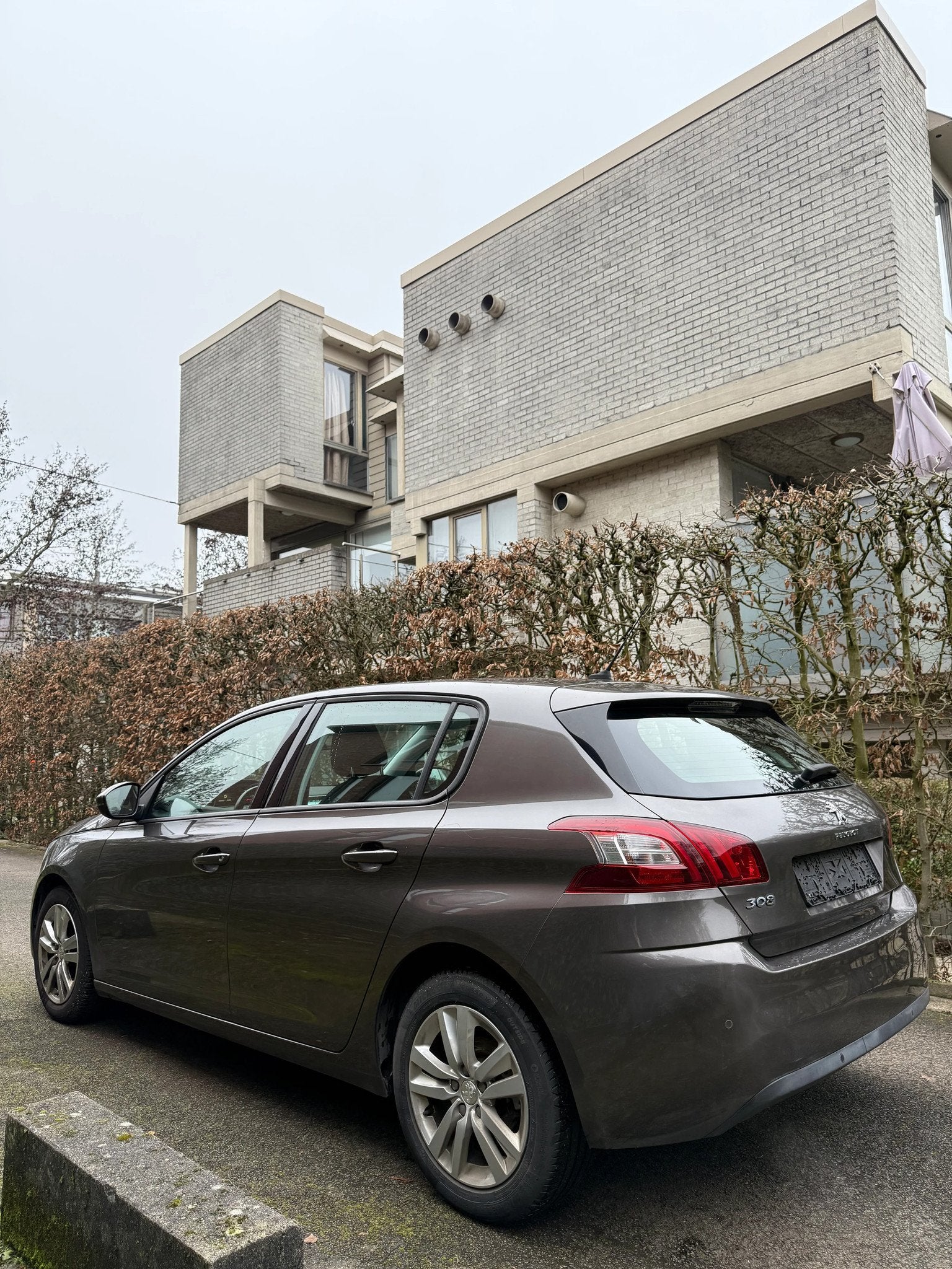 Peugeot 308 1.2 essence de 2015 avec 158.000KM EURO 6B, Autos, Euro 6, Entreprise, Autres couleurs, https://public.car-pass.be/vhr/2