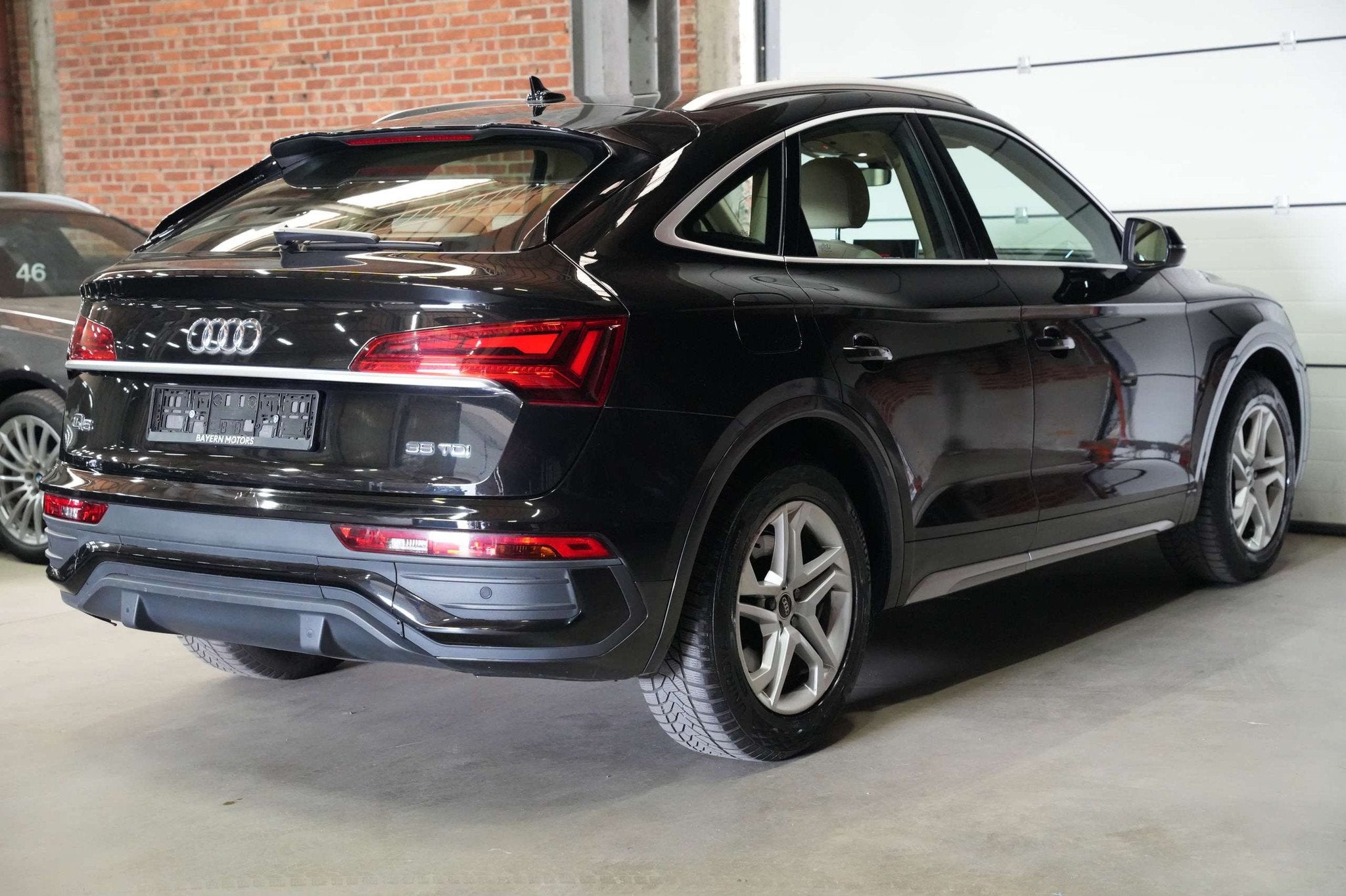 Audi Q5 Sportback 35 TDi Automaat Garantie Facelift EURO 6, Auto's, Automaat, Gebruikt, 4 cilinders, Q5
