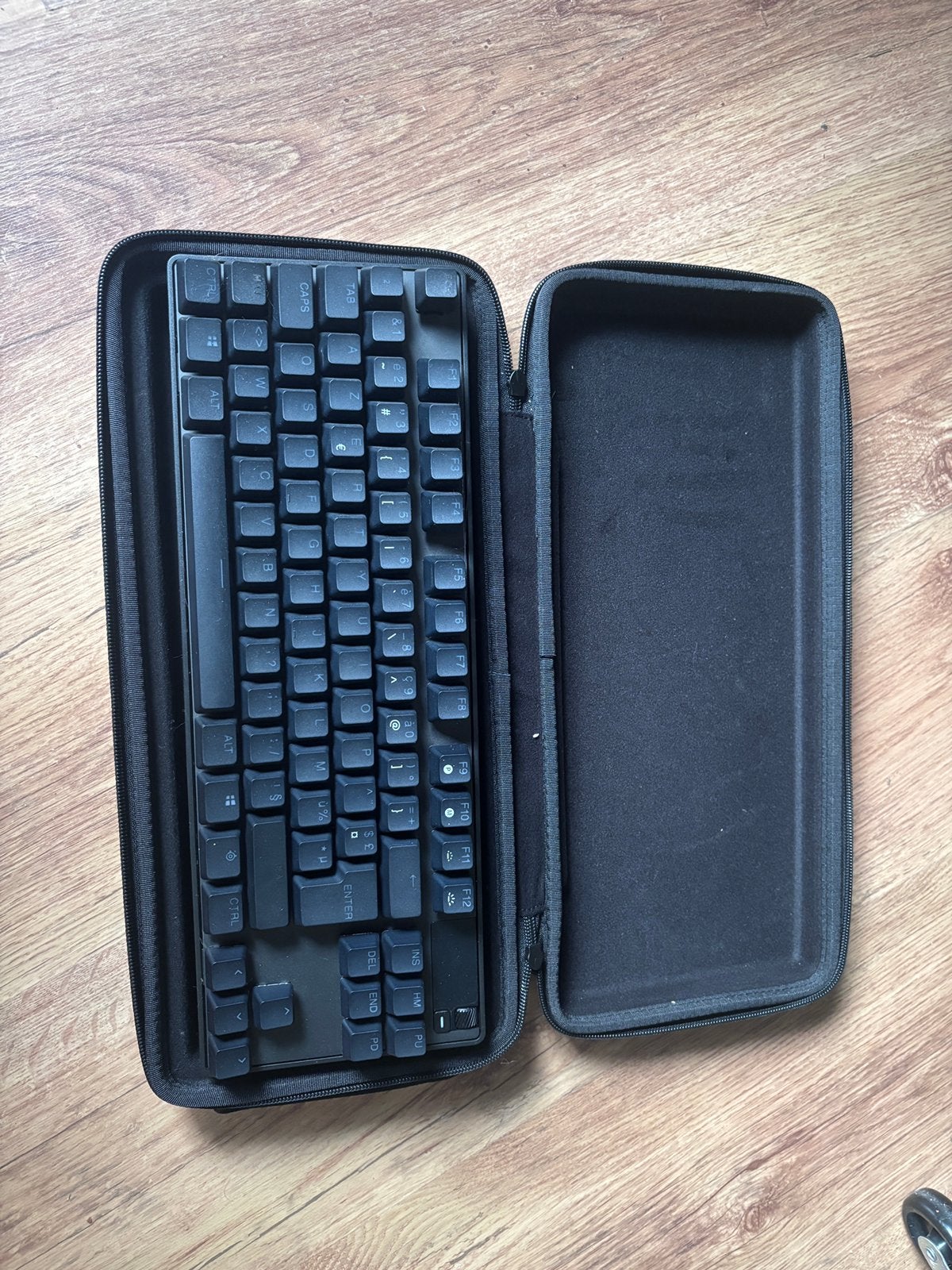 Keyboard Apex Pro Tkl, Ophalen of Verzenden, Zo goed als nieuw