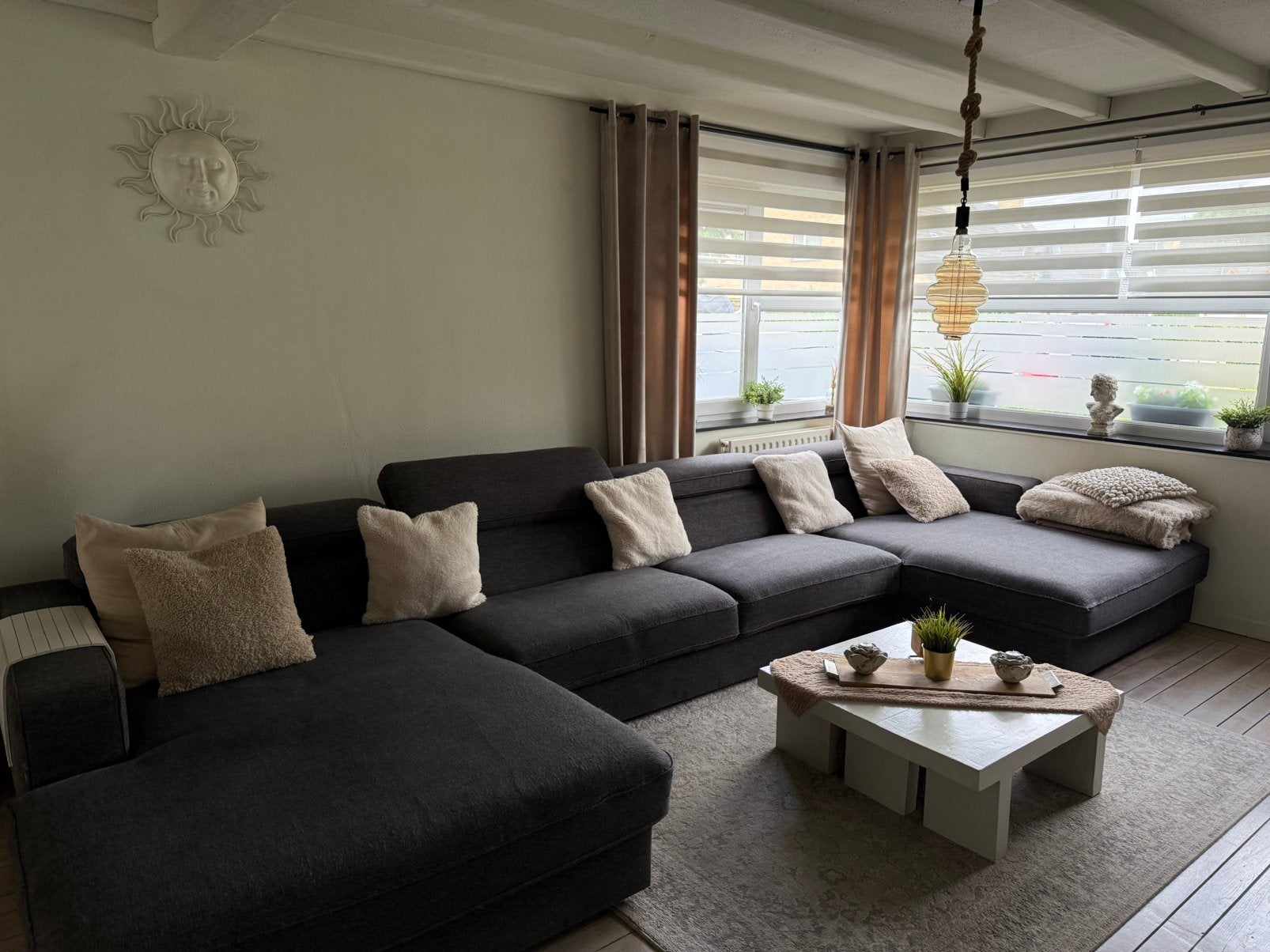 Grote hoekbank kleur donker grijs stof, Huis en Inrichting, Ophalen, Zo goed als nieuw, Stof