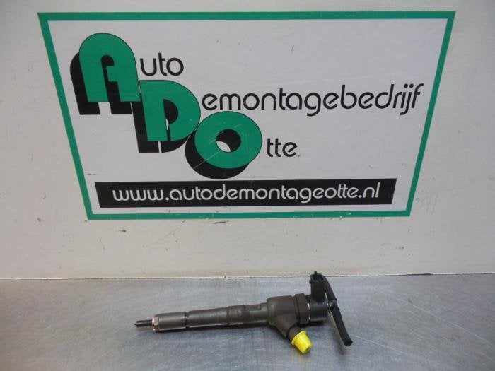 Injecteur (diesel) d'un Opel Combo (Combo 02-), -, Opel, 3 mois de garantie, Utilisé
