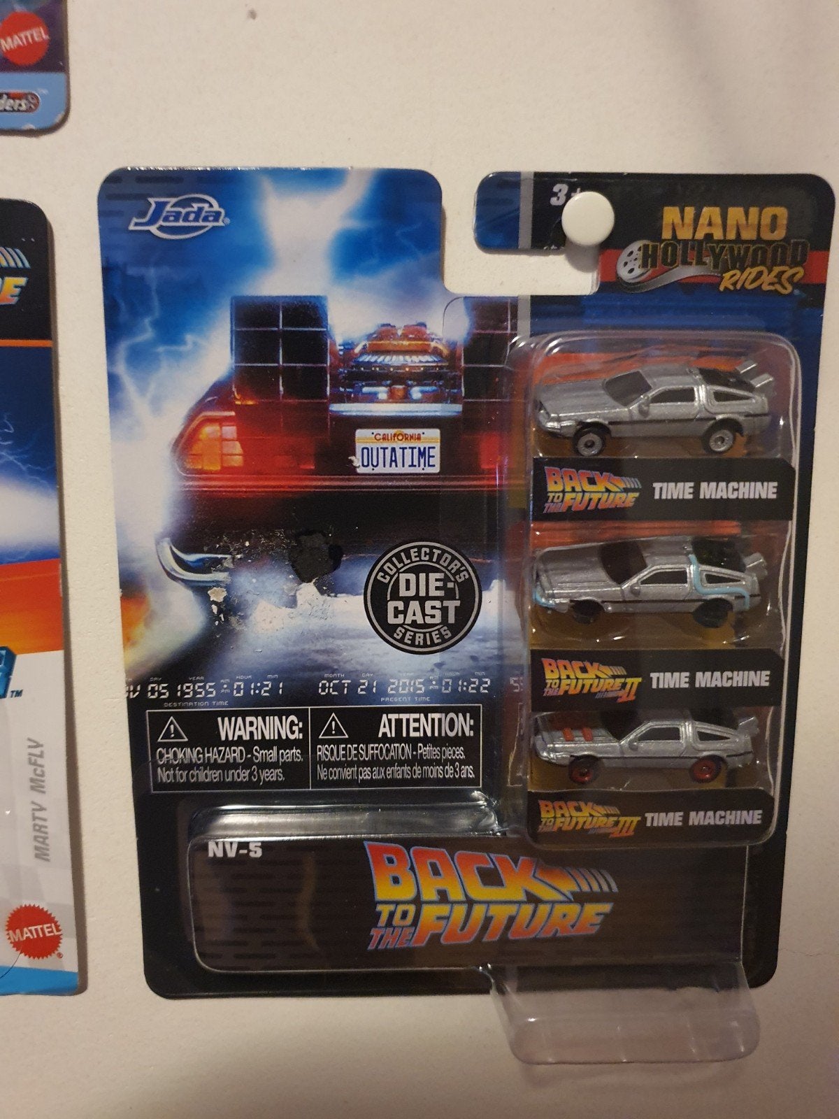 Jada nano holiwood rides back to the future trilogy, Ophalen
