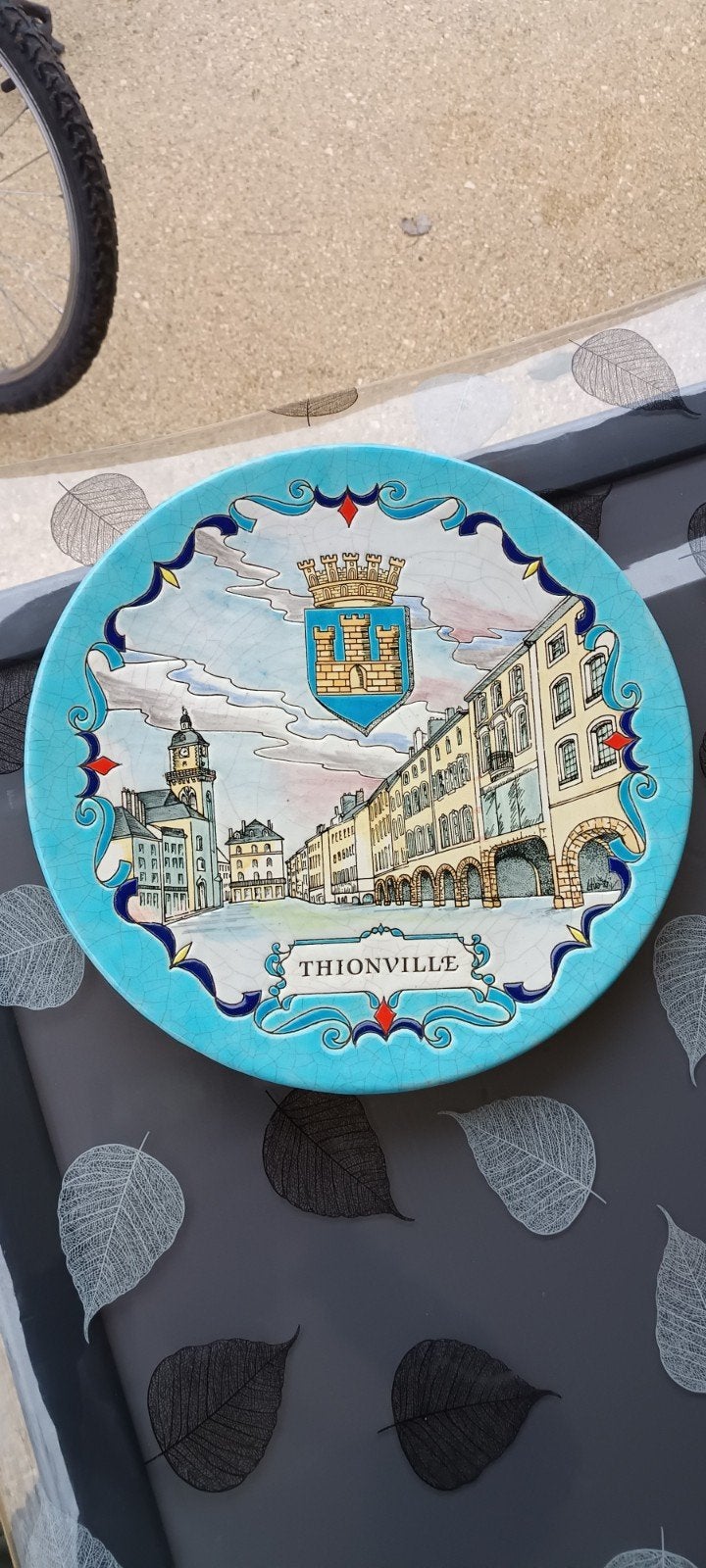 Assiette émaux de Longwy " Thionville", Enlèvement ou Envoi