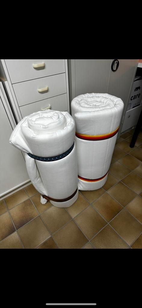 Toppers 2 stuks, Ophalen, Zo goed als nieuw