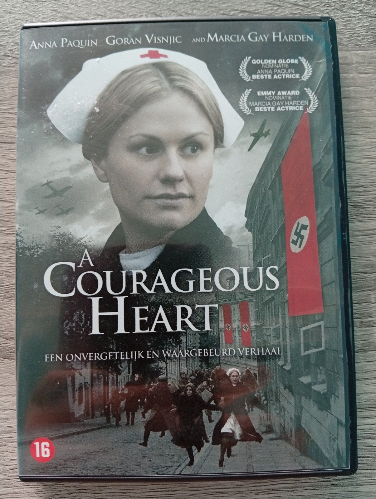 un film dramatique sur le cœur courageux (DVD) Anna Paquin, Drame historique, Enlèvement ou Envoi, Anglais, À partir de 16 ans