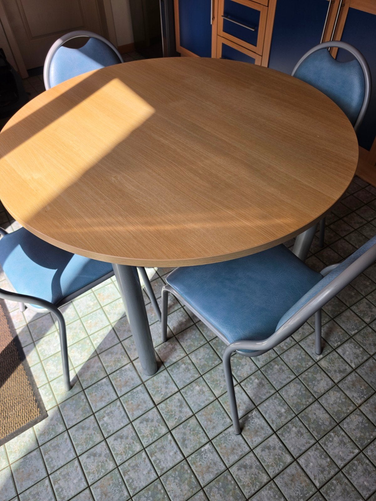 keukentafel en stoelen, Huis en Inrichting, Ophalen, Gebruikt, Rond