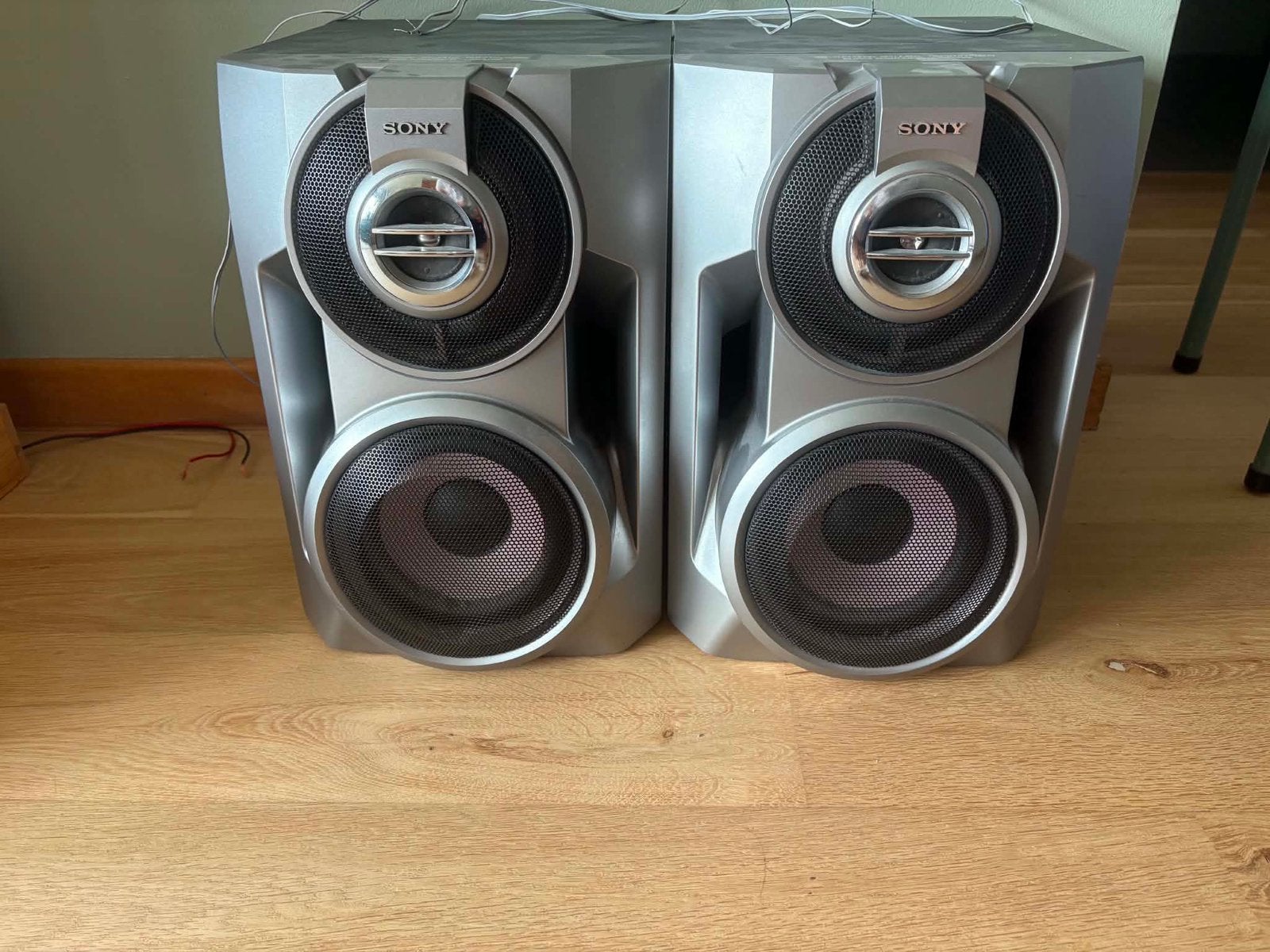 Twee Retro Sony speakers type SS-BX5, Audio, Tv en Foto, Luidsprekerboxen, Ophalen, Zo goed als nieuw, Sony