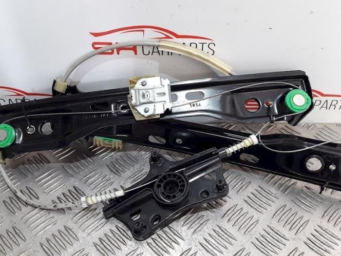 Mécanique vitre 4portes avant gauche d'un Mercedes A-Klasse, 3 mois de garantie, Utilisé, -, -