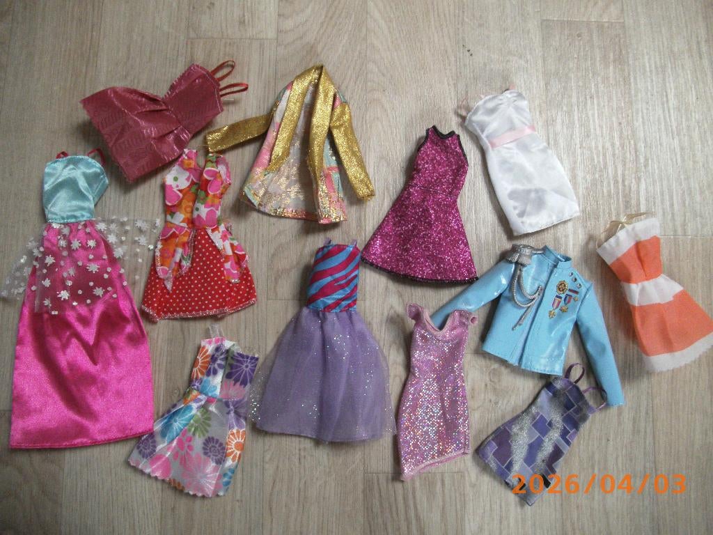 Vêtements de 'Barbie' a vendre, Enlèvement, Comme neuf, Barbie
