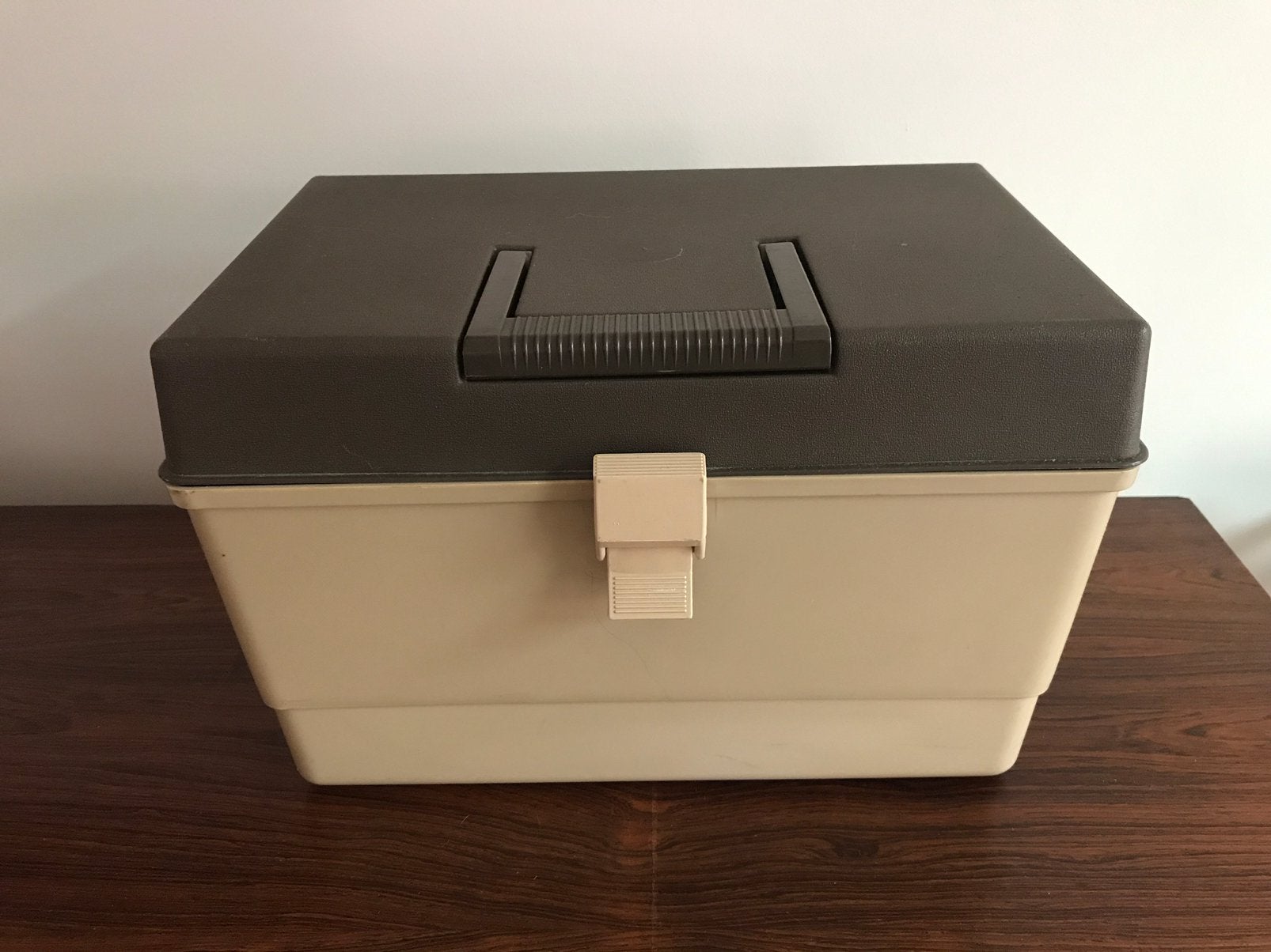 Retro vintage grote naaidoos naaikoffer naaibox naaien, Ophalen of Verzenden, Gebruikt, Overige typen