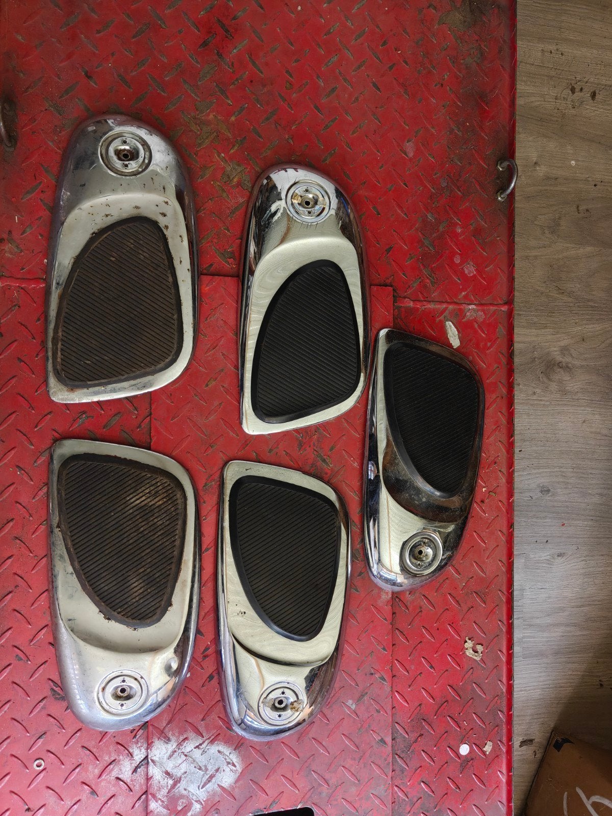 Boucliers de réservoir Honda C110 CZ100, y compris les caout, Motos, Enlèvement ou Envoi, Utilisé