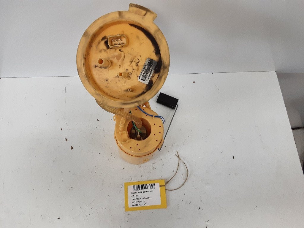 BRANDSTOFPOMP BMW X4 (F26) (01-2014/03-2018) (7216526), Gebruikt, BMW, Petuelring 130
80809  München, DE, Bayerische Motoren Werke AG