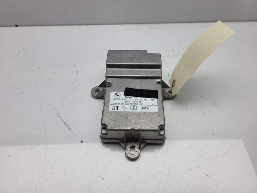 BOITIER AIRBAG BMW 3 serie Touring (G21) (01-2019/07-2020), Utilisé, BMW, Petuelring 130
80809  München, DE, Bayerische Motoren Werke AG