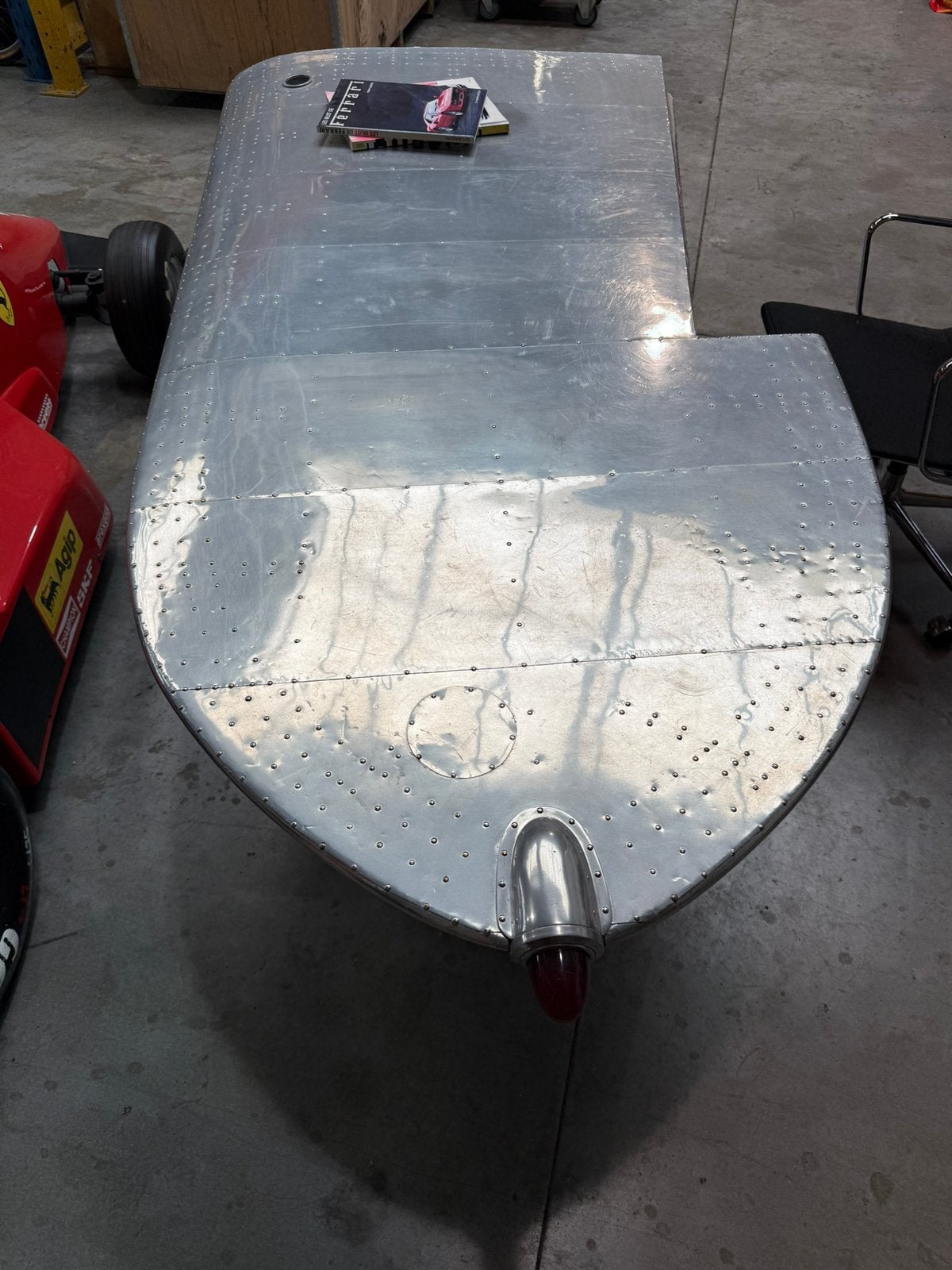 Design tafel aluminium vleugel.  Vitra stoel als nieuw., Ophalen of Verzenden