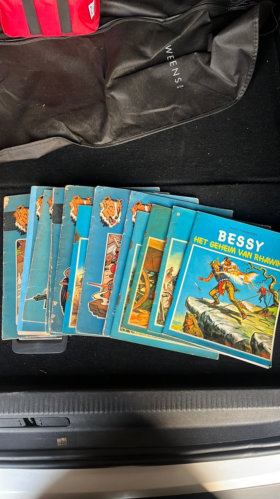 Bessy strips, Livres, BD, Utilisé, Plusieurs BD, Enlèvement