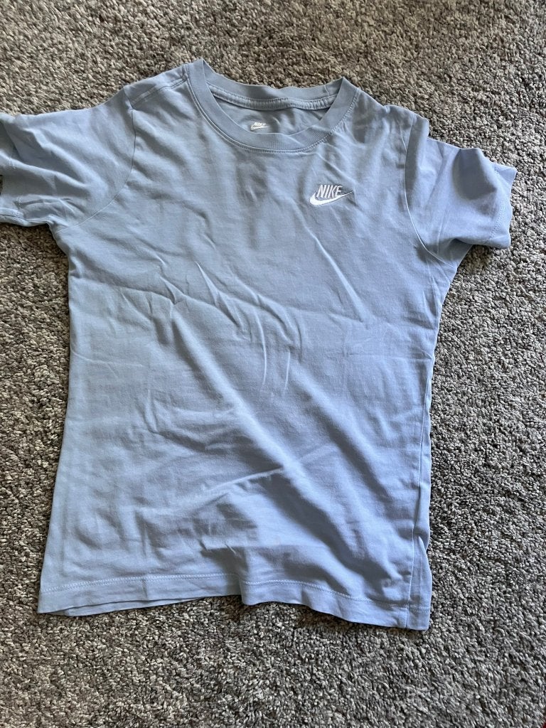 Blauwe t shirt Nike, Enfants & Bébés, Vêtements enfant | Taille 152, NIKE, Garçon ou Fille, Enlèvement ou Envoi, Chemise ou À manches longues