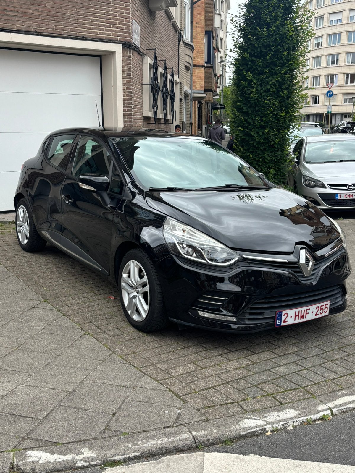 Renault clio, Autos, Achat, Feux de virage, Carnet d'entretien, 5 portes
