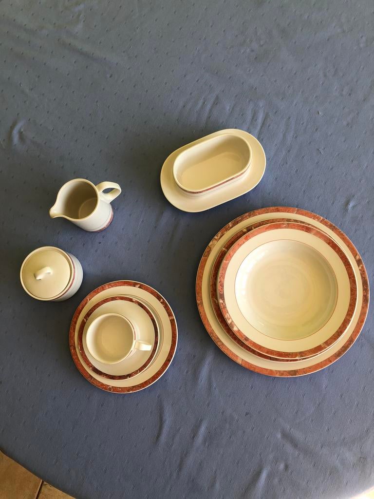 Eet-en koffieservies Villeroy & Boch, Ophalen, Gebruikt, Overige stijlen, Porselein