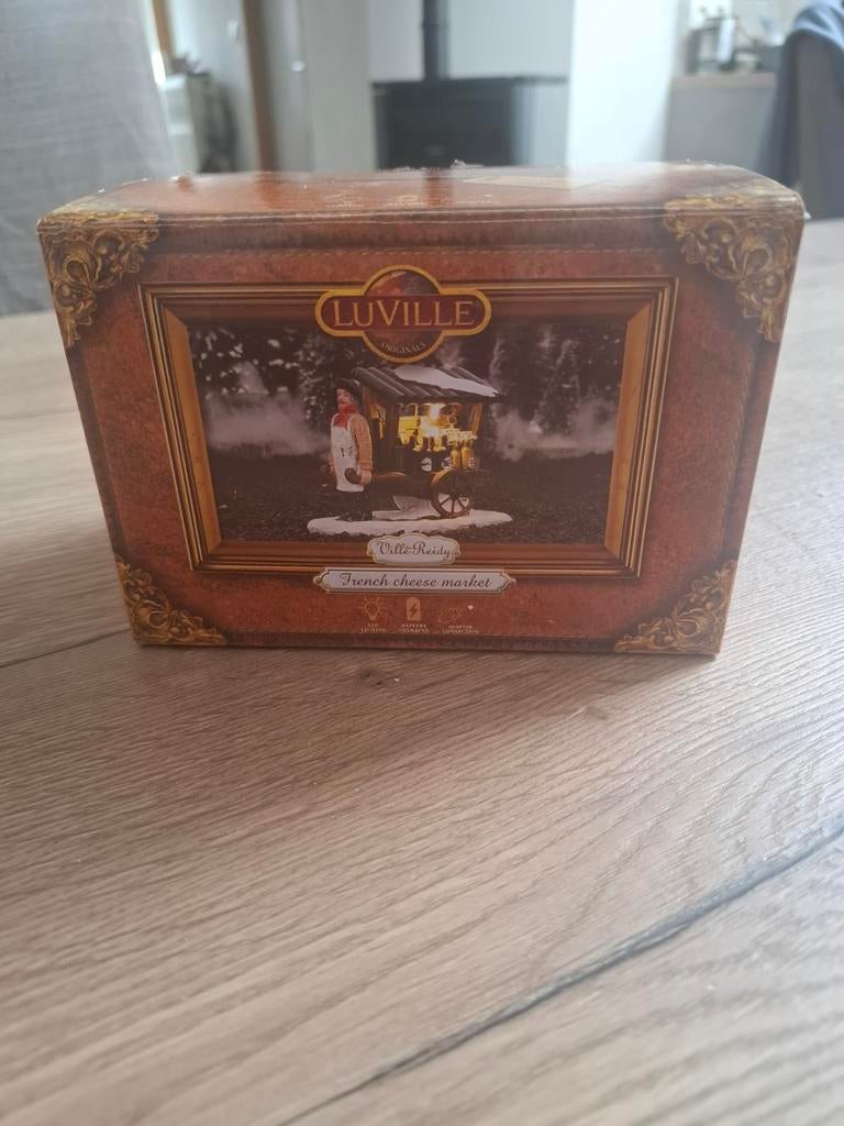 Luville French cheese market, Ophalen of Verzenden