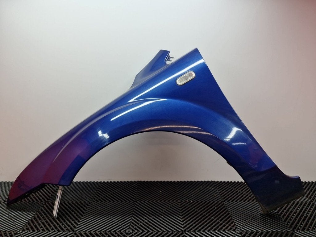 SPATBORD LINKS VOOR Ford Focus 2 Wagon (01-2004/09-2012), Gebruikt, Voor, Spatbord, Henry-Ford-Straße  1
50735  Köln, DE