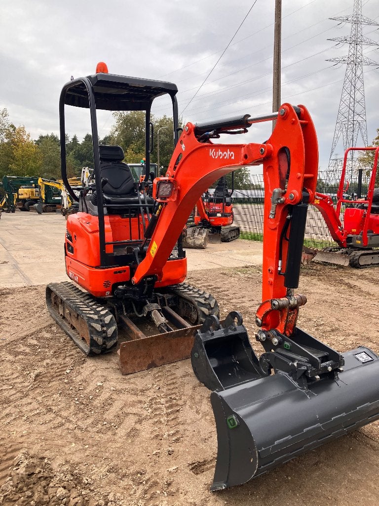 Kubota U17-3, Articles professionnels, Enlèvement, Excavatrice