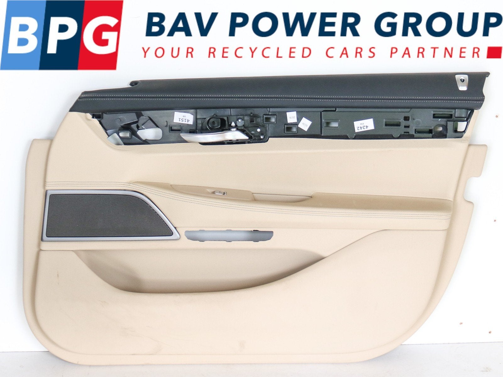 PANNEAU DE PORTE AVANT DROIT BMW 7 serie (G11 / G12), Utilisé, BMW, Petuelring 130
80809  München, DE, Bayerische Motoren Werke AG