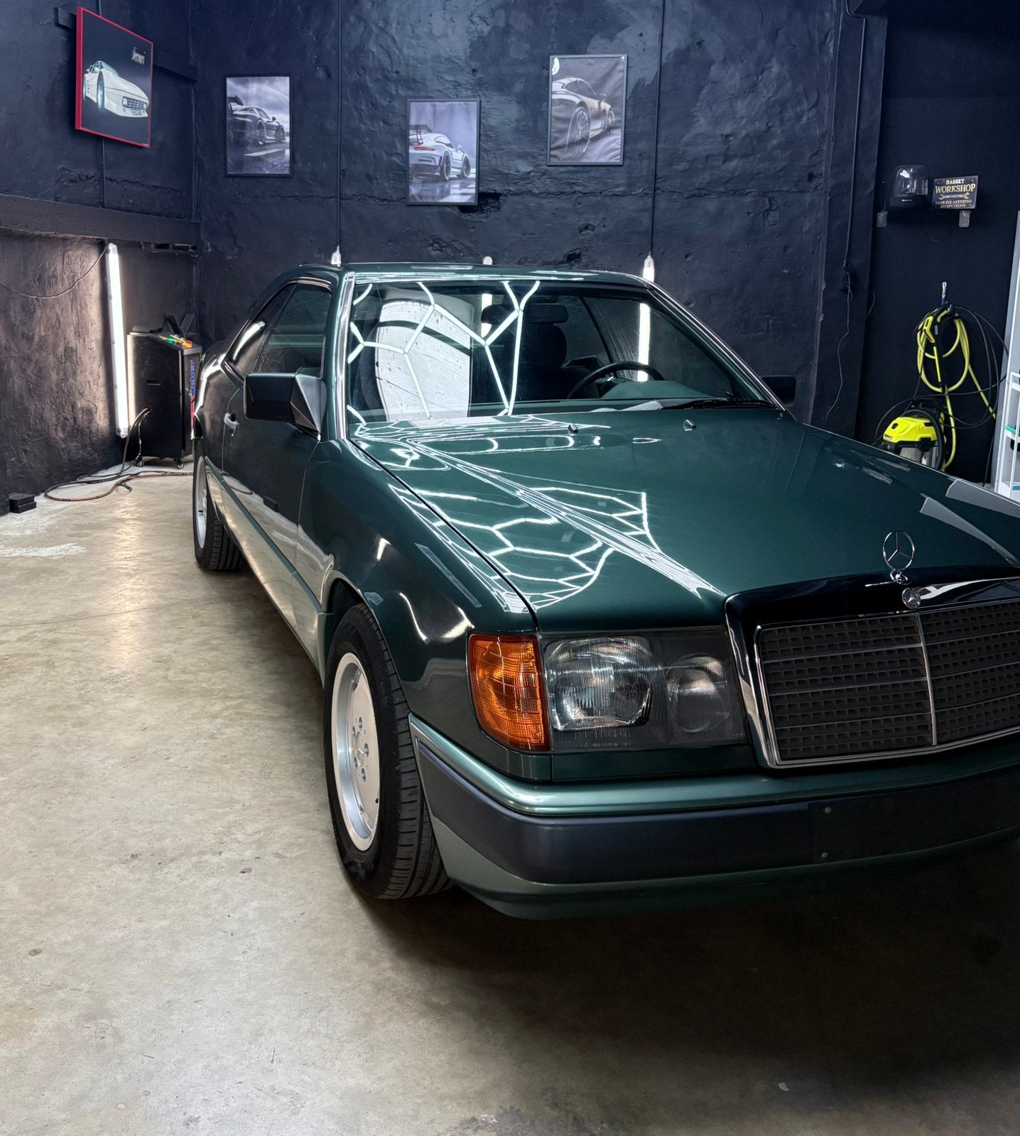 Mercedes-Benz 230 CE C124 Automaat / 1989, Auto's, Automaat, Achterwielaandrijving, 2300 cc, Overige kleuren