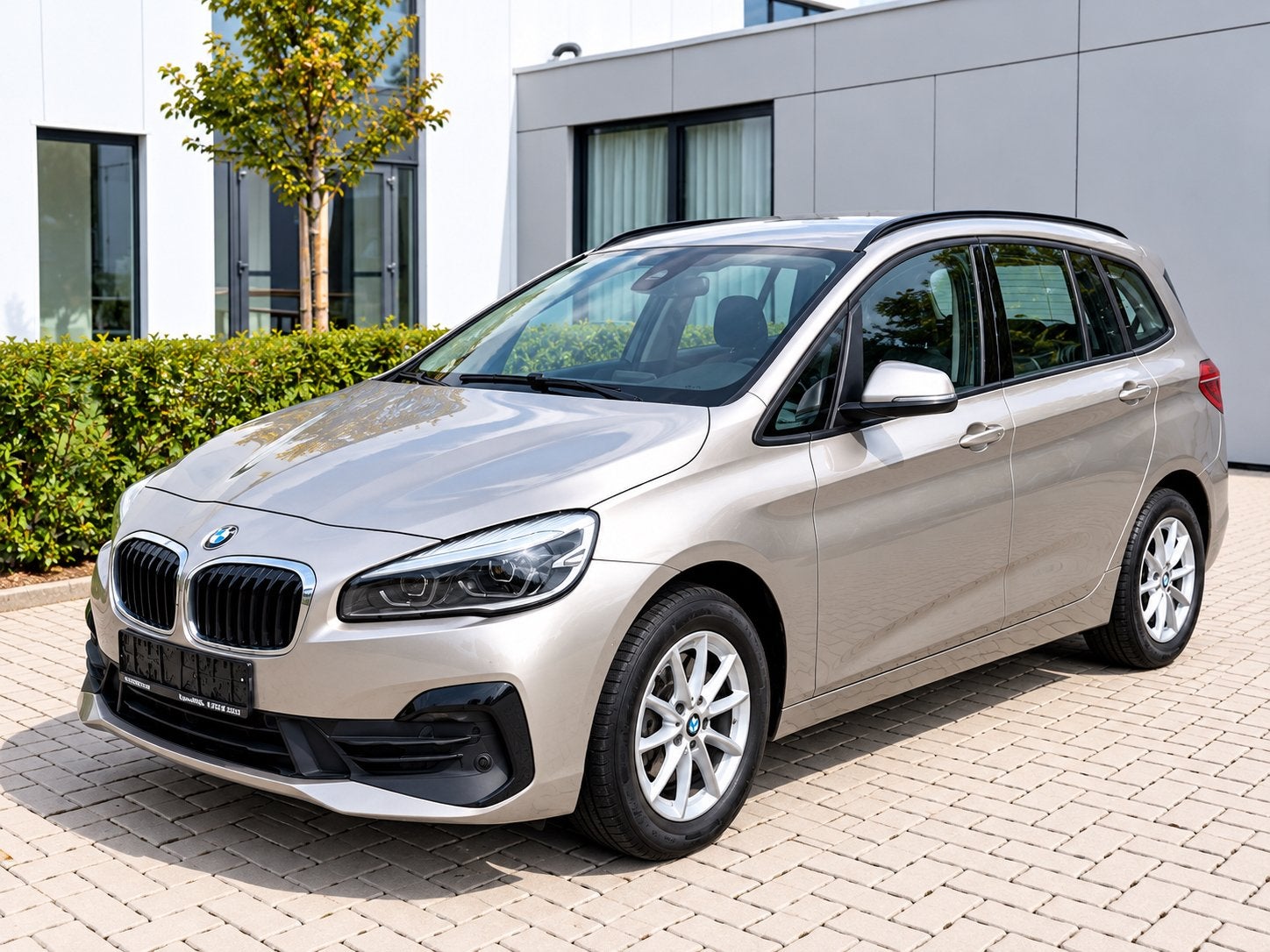 Bmw 218i 1.5 Benzine Gran Tourer  "Automaat" 7 plaatsen, Auto's, Dealer onderhouden, 1495 cc, 7 zetels, 5 deurs