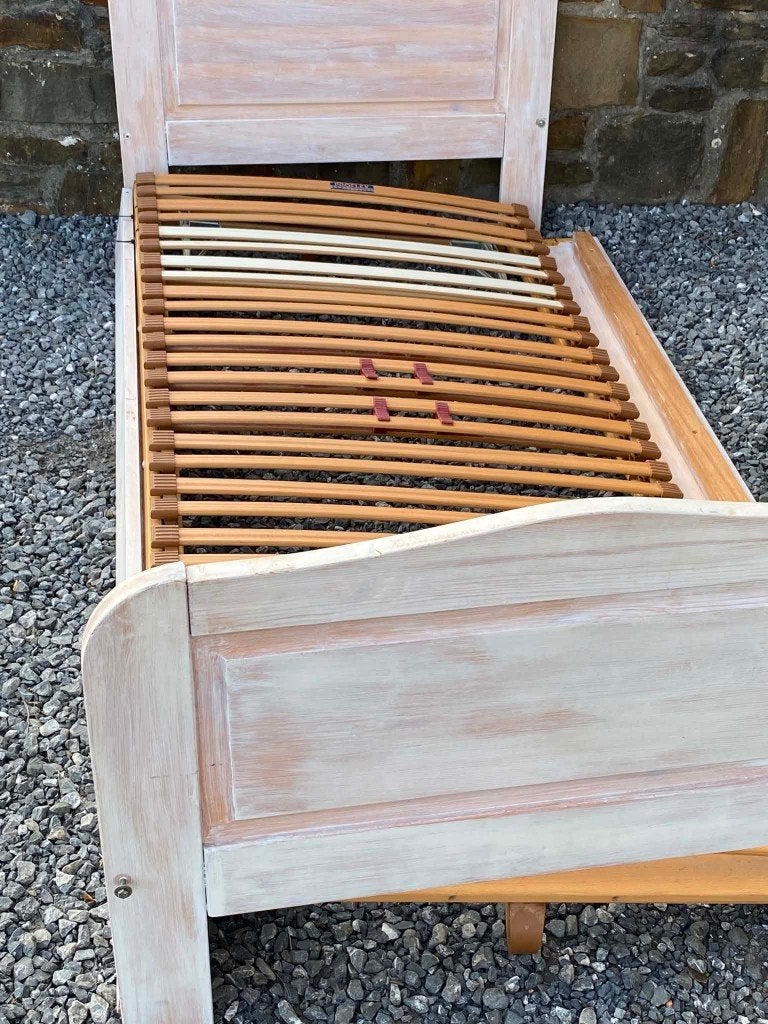 lit 1 personne avec latoflex, Maison & Meubles, Chambre à coucher | Lits, Utilisé, Une personne, 90 cm, 200 cm, Bois, Blanc, Enlèvement