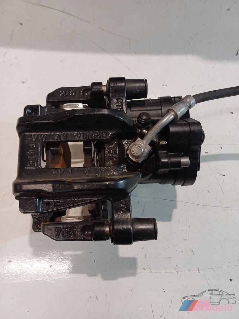 Remklauw  rechts-achter  Audi RS3 artikelnr 8y0615406 d, Autos : Pièces & Accessoires, Freins & Transmission, Audi, Utilisé, Origine de la pièce connue