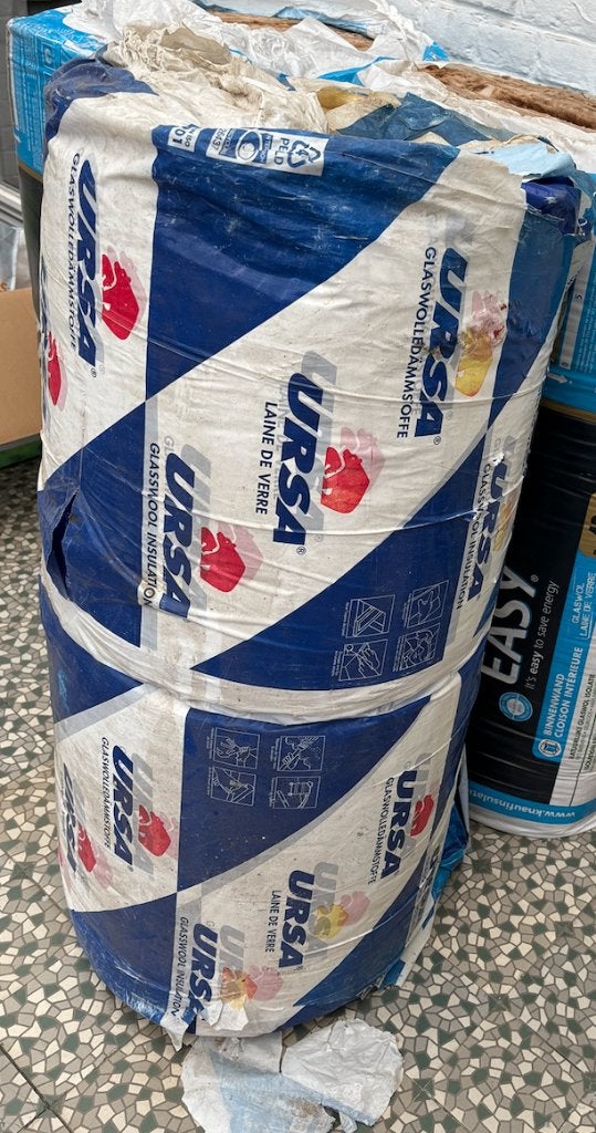Rouleau de laine de verre URSA, Enlèvement, Laine de verre