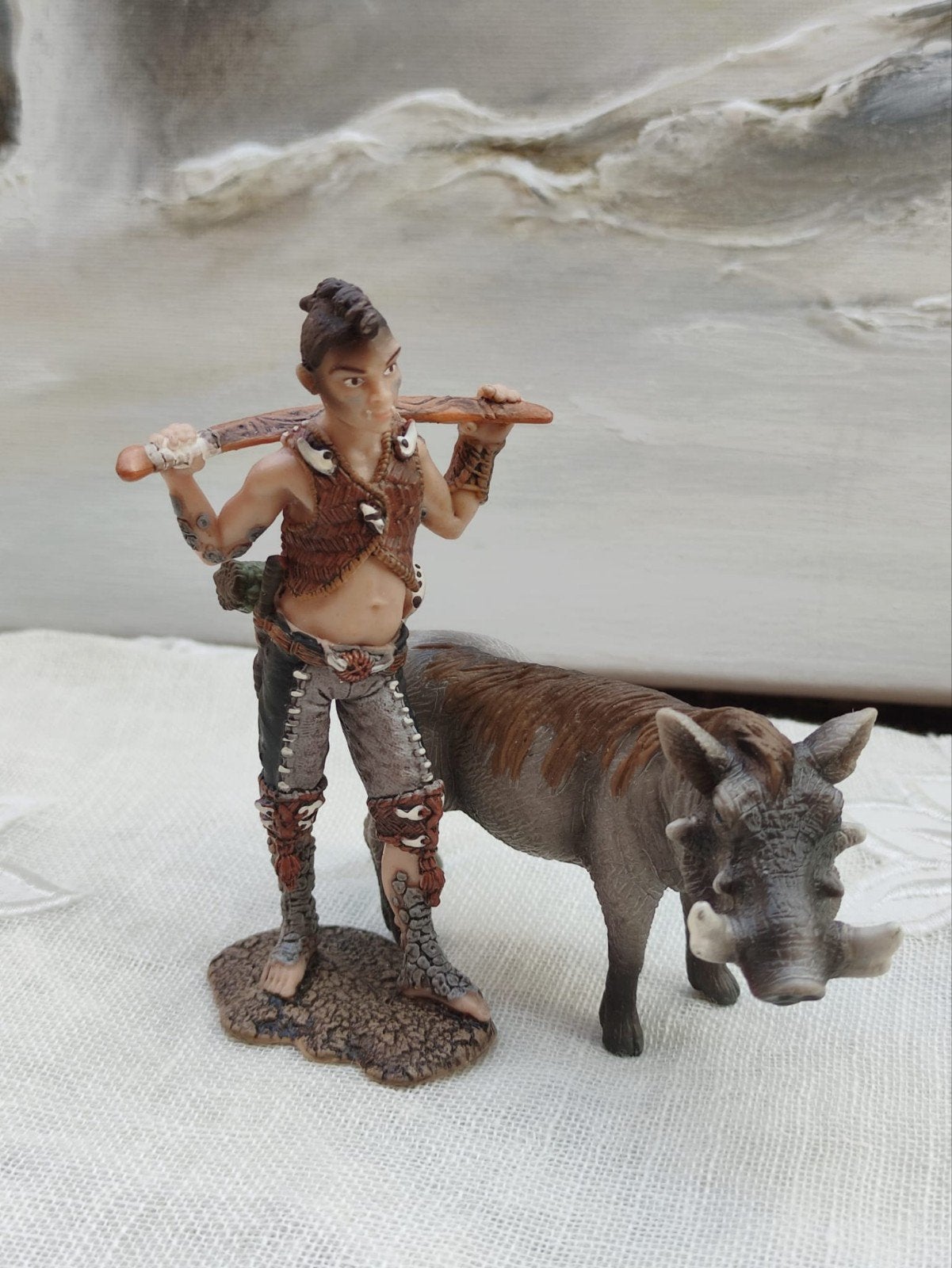 Figurine Schleich. Le guerrier Umitok et son sanglier, Enlèvement, Comme neuf, Statue ou Figurine