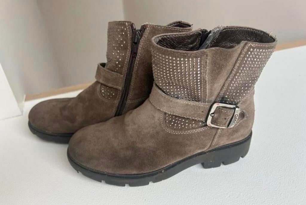 Enkellaarsjes Liu Jo met studs - mt 32, Gebruikt, Meisje, Ophalen of Verzenden, Laarzen