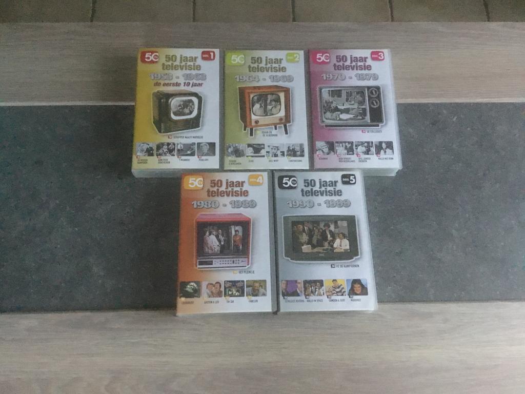 Videocassette 5 stuks / 50 jaar Televisie, Cd's en Dvd's, Ophalen of Verzenden, Gebruikt, Nederlandstalig
