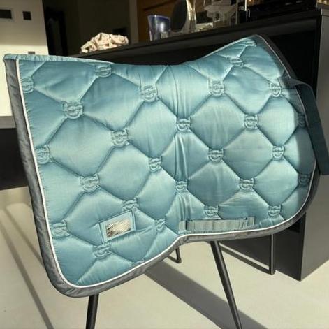 Tapis de selle Equestrian Stockholm en acier bleu, Enlèvement ou Envoi, Comme neuf