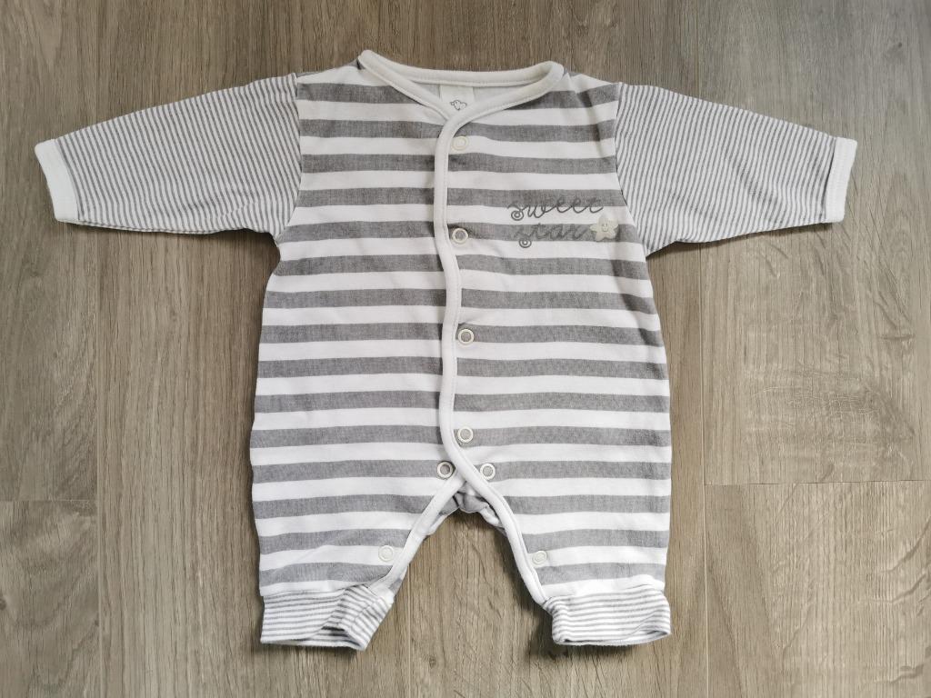 Kruippakje C&A - maat 56, Enfants & Bébés, Vêtements de bébé | Taille 56, Garçon ou Fille, C&A, Enlèvement ou Envoi, Comme neuf