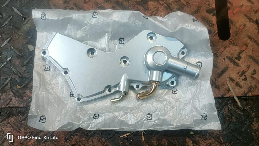 Honda ST1300 pan European deksel waterpomp, Motoren, Ophalen of Verzenden