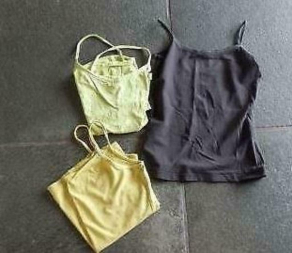 [3753]3 tops jaune, vert et noir vert XS lola et liza, Vêtements | Femmes, Sans manches, Autres couleurs, Enlèvement, Taille 34 (XS) ou plus petite