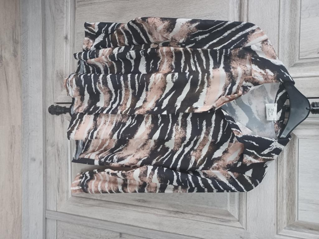 hemdsbloes met debardeur, Kleding | Dames, Ophalen of Verzenden, Zo goed als nieuw, Maat 38/40 (M), Overige kleuren