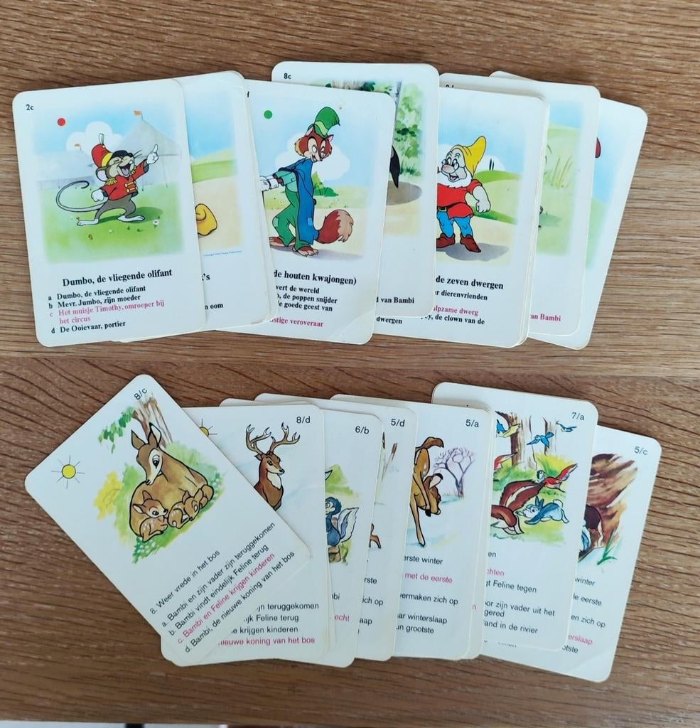Vintage collection spelkaarten van diverse Disney figuren, Verzamelen, Ophalen of Verzenden, Gebruikt, Speelkaart(en)