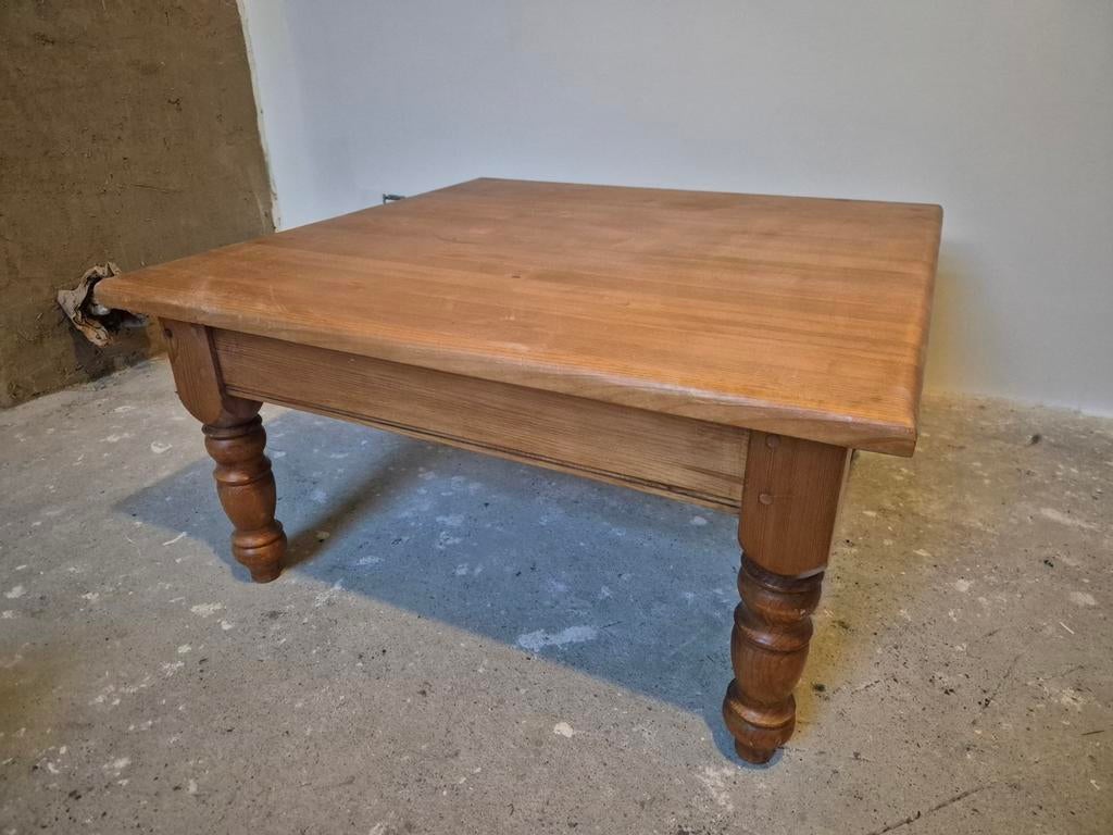Table basse en bois massif, Moins de 50 cm, 50 à 100 cm, Carré, Enlèvement