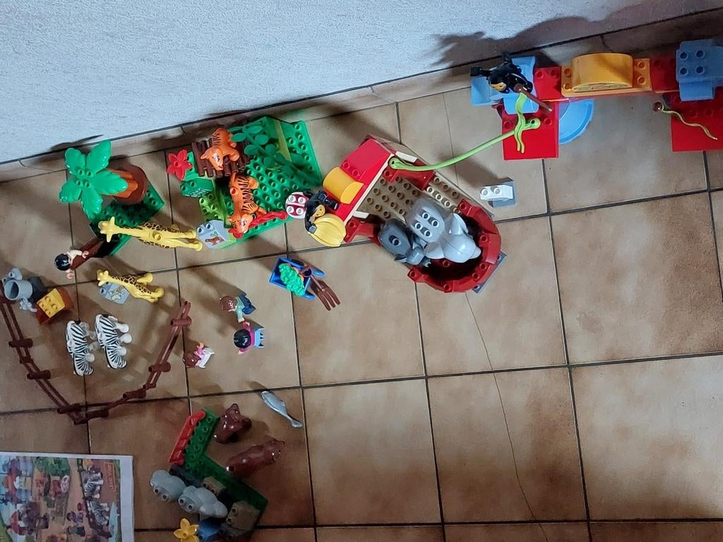 Lego duplo: Grote dierentuin nr 5635 (nieuwstaat), Ophalen of Verzenden, Zo goed als nieuw, Duplo