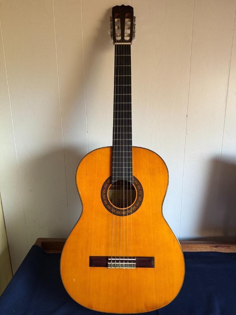 Klassieke akoestische Nonkel Bob Gitaar, Ophalen, Gebruikt, Klassieke of Spaanse gitaar