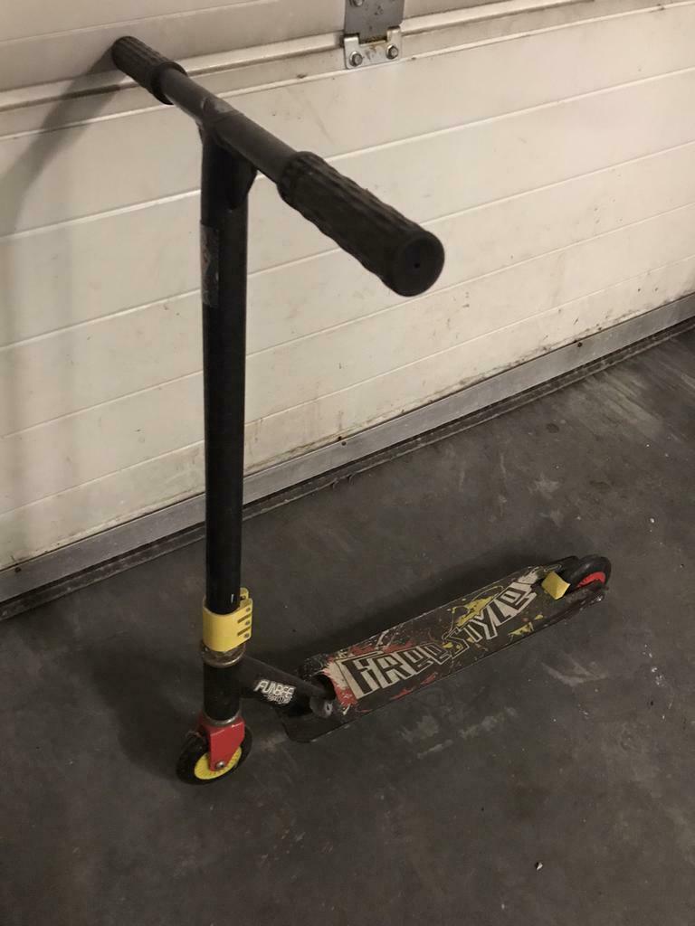 A vendre trottinette acrobatique, Enlèvement, Utilisé, Autres types